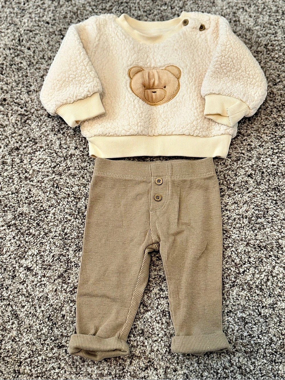 Cloud Island Baby Sherpa Bear Sweatshirt and Ribbed Leggings Set Newborn